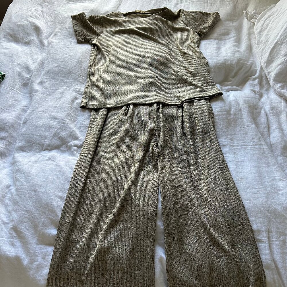 Boutique Brand Gold Matching Set